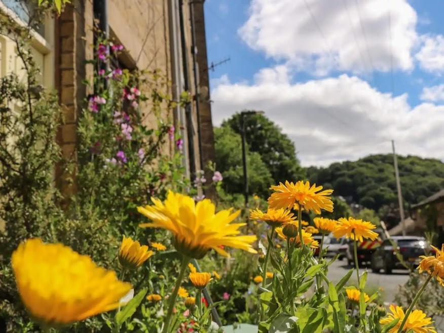 "Happy Valley Boutique Accomodation" Hotel Quality, Offering Free Parking Hebden Bridge Exterior photo